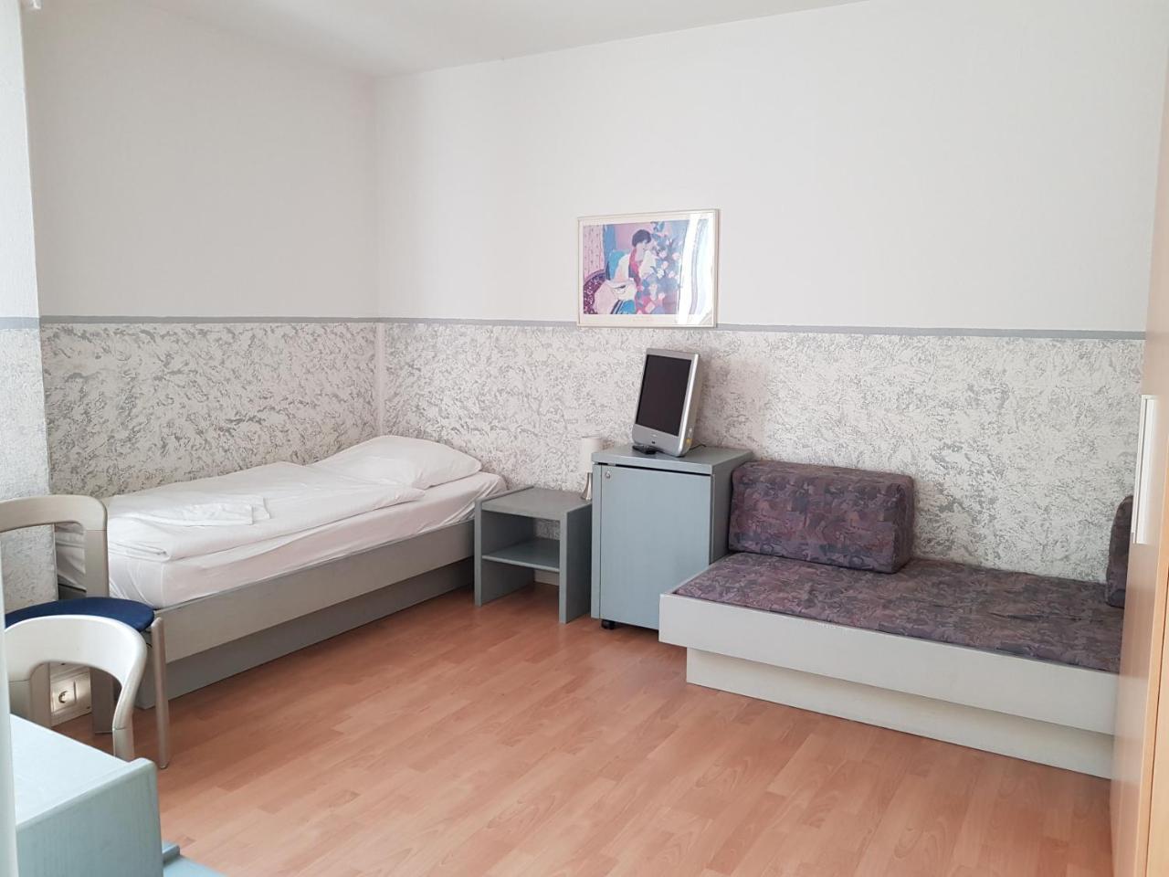 Ib-Gastehaus Hotel Stuttgart Bagian luar foto